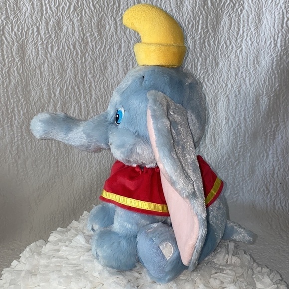 Disney Store 15" Dumbo Plush - Picture 3 of 8